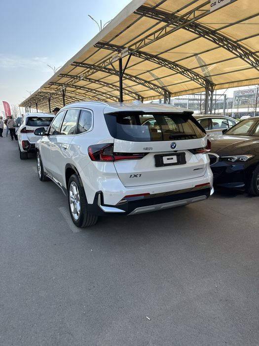 Bmw ix1 25l luxury va m sport