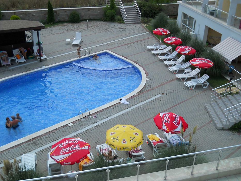 Под наем апартамент с две стаи в Свети Влас Целогодишно