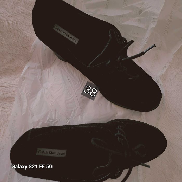 Ghete Calvin Klein 38