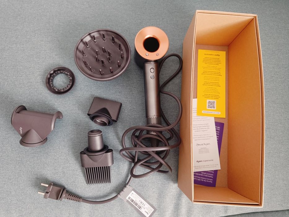 Uscator de par dyson supersonic