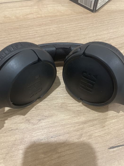 Наушники JBL беспроводные