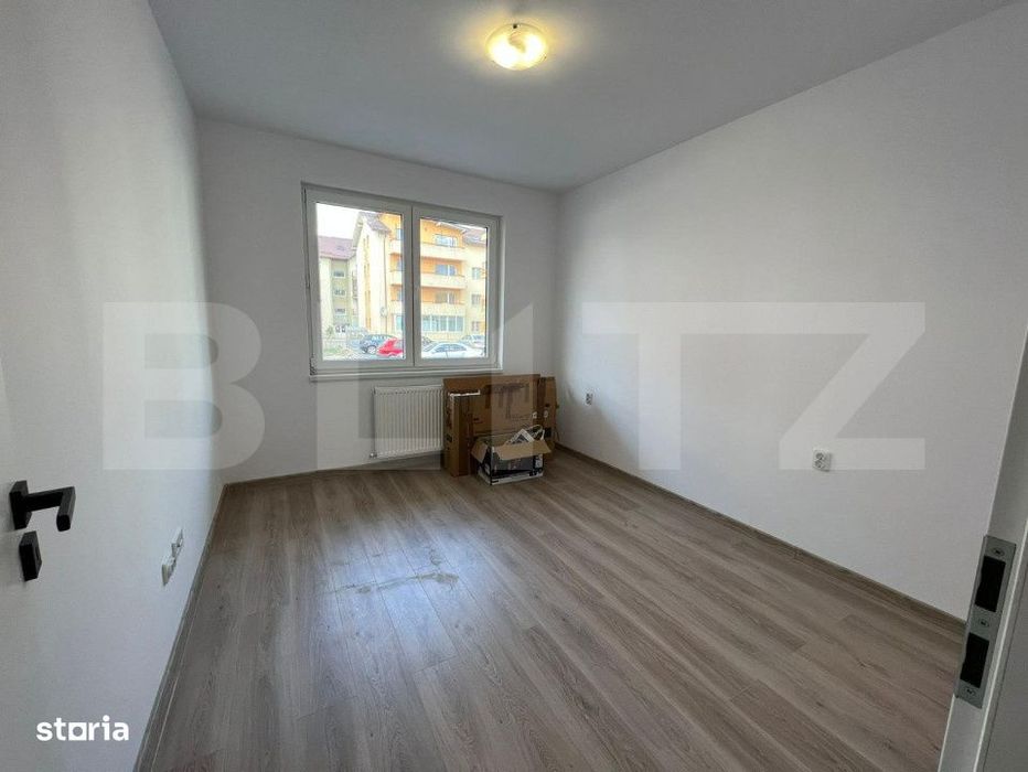 Spatiu birouri, 43 mp, imobil nou, parcare, zona Eroilor