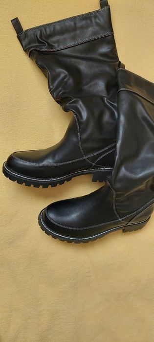 Vand cizme de dama din piele naturala  Nr.38 Noi !!!