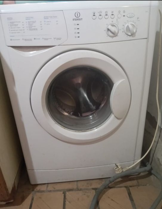 Продам машинку на запчасти