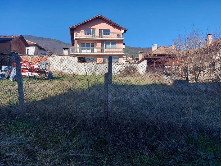 Продава се Парцел в Велинград - 303 кв.м за 82 €/кв.м - Снимка #3