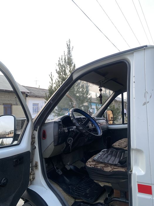 Gazel sotiladi narxidan utib beramiz