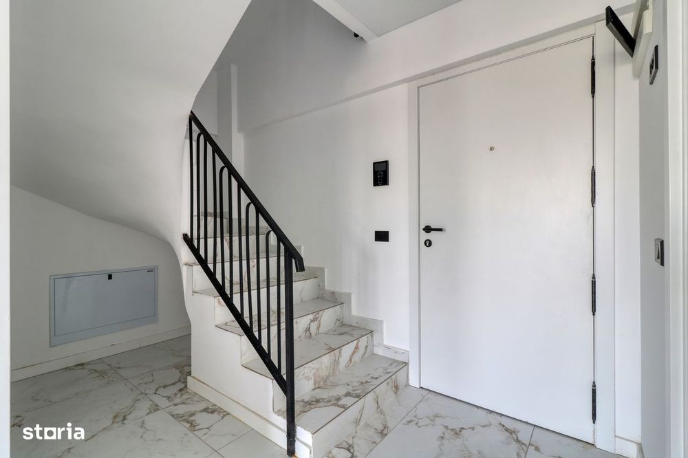 Duplex 68 mp, 3 camere, 2 balcoane, etaj 11 – Piața Sudului