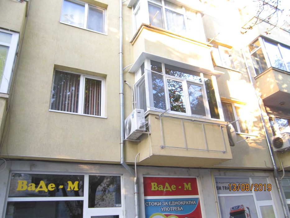 Дава се под наем Двустаен апартамент в Търговище, Боровец - 70 кв.м за 229.5 € - Снимка #12