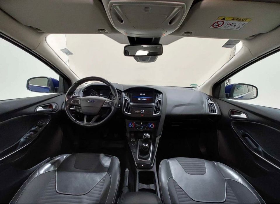 FORD Focus 2014 — imagine 5
