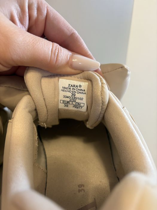 Adidasi Zara funda 39
