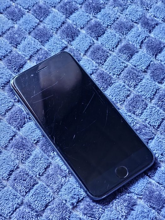 vând iphone 8 64Gb