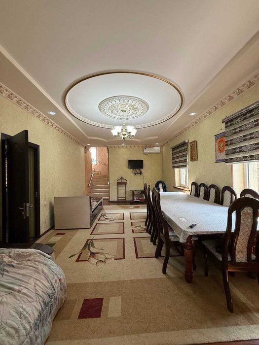 Продается дом 6-соток М.Улугбекский р-н Янги Узбекистан