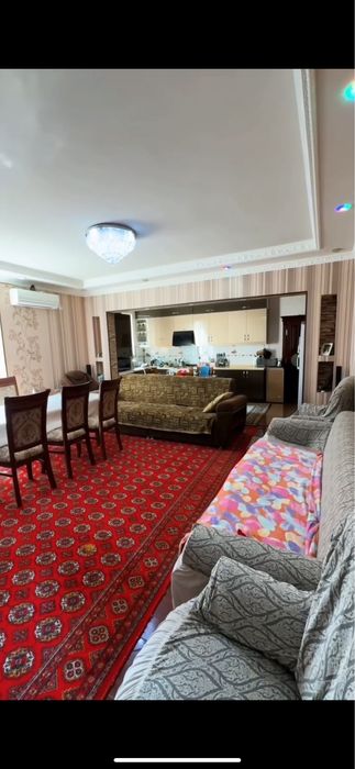 Продается нежилое помещение с размером в 10 соток на Бектемирском райо