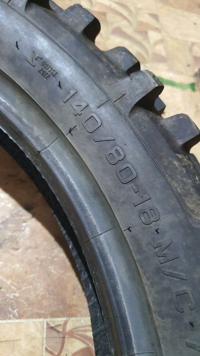 Medium 140 80 18 Metzeler Sixdays Extreme