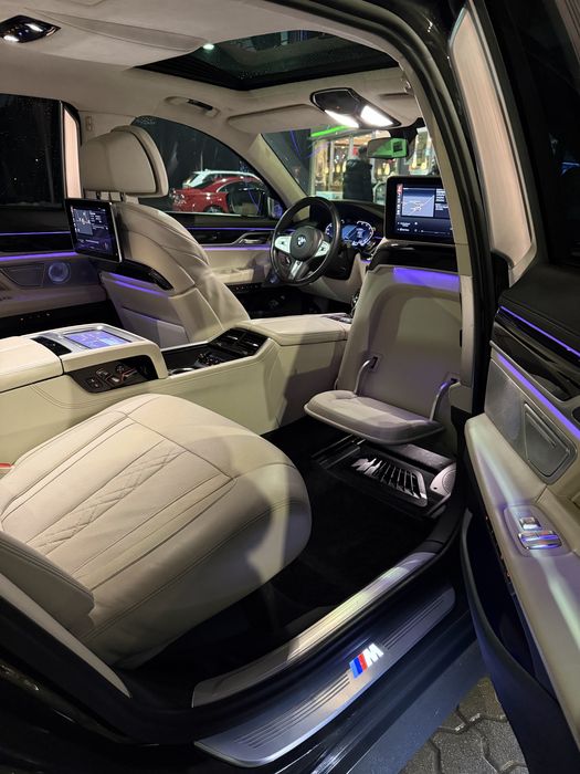 Bmw Seria 7  730LD Bussines 4 locuri