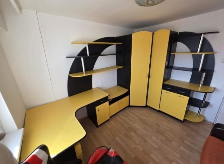 Vând mobila camera copii