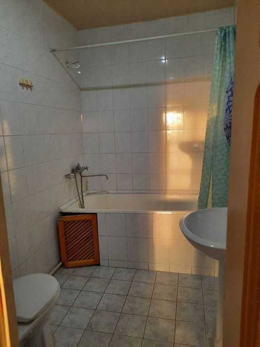 Продаётся помещение в центре на Дархане.