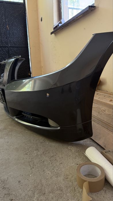 Оригинална предна броня е90/91 цвят sparkling graphite metallic