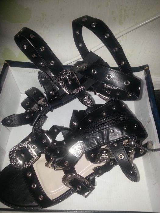 Sandale romane,negre