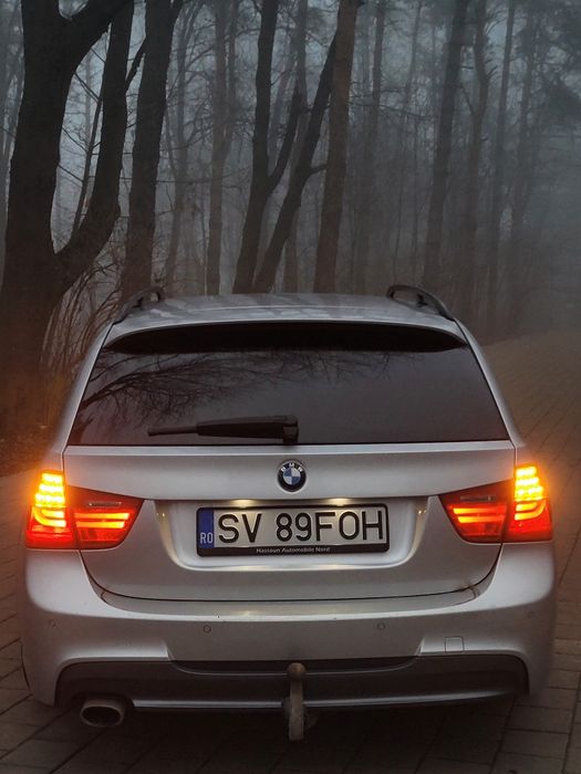 Vând BMW e 90  an 2010