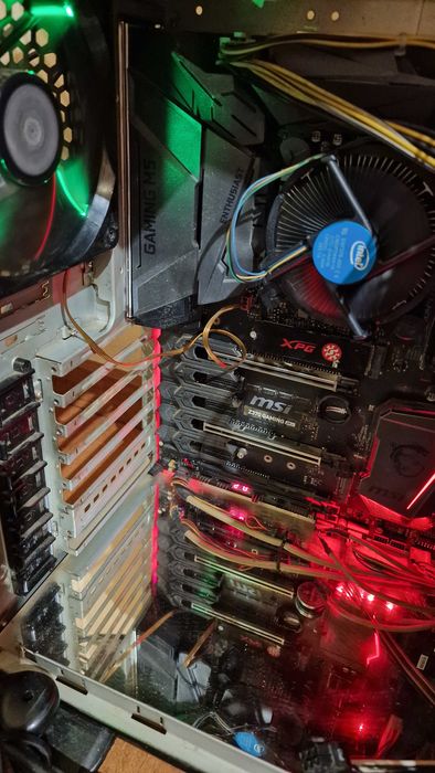 продавам компютър с intel i7 8700 - 349 лв до края на седмицата