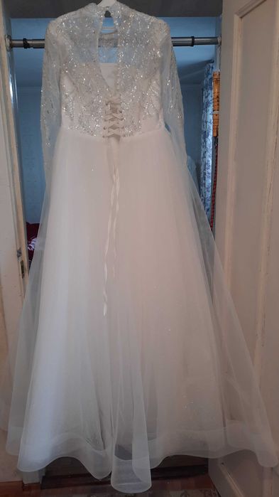 Продам свадебное платье