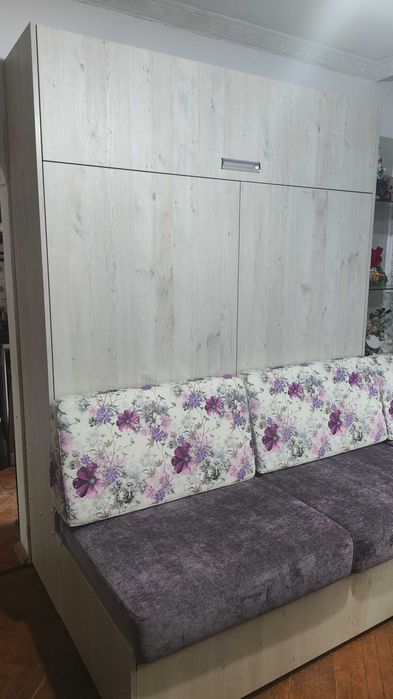 Падаши легла с ъглов диван