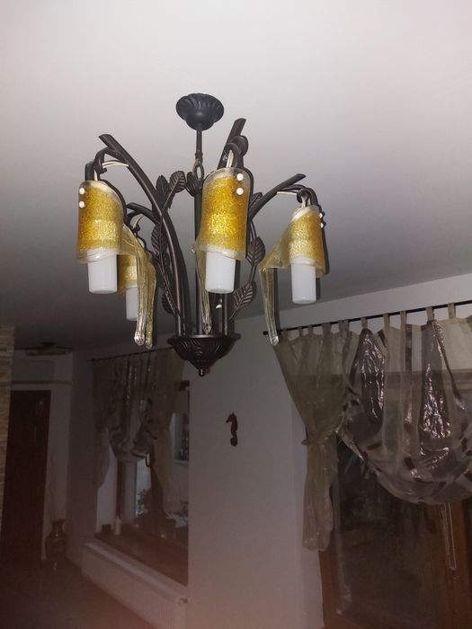 Lustră plafoniere deosebite