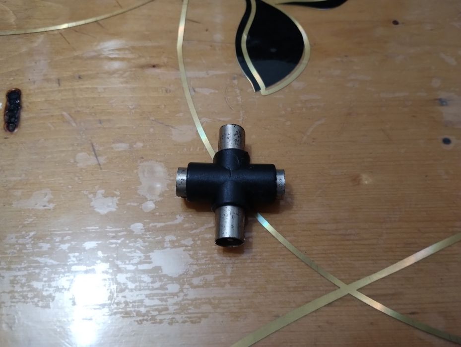 Mufa tv x și cablu tata-tata