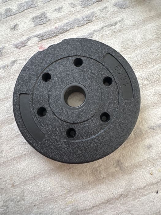 •	Гантели 30 кг, разборные, чемодан, жгут