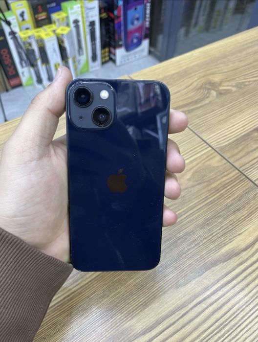 Продам айфон 13 хорошым состание