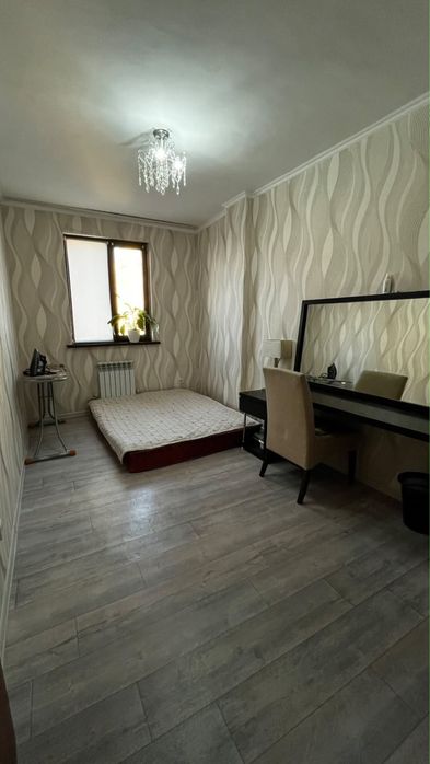 продается 3-х комнатная квартира