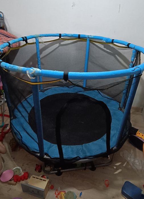 Батут с сеткой + гамак, кольца, груша