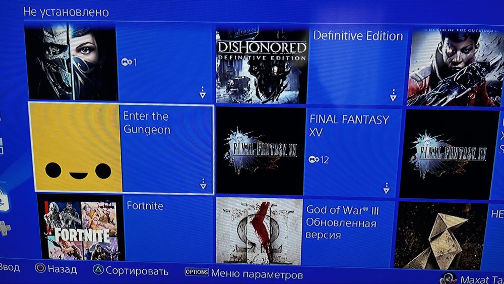 Play station 4pro 1tb