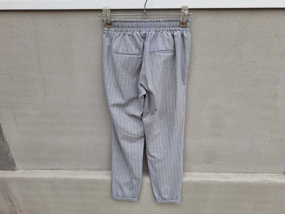 **Bershka | pantaloni dama | talie 60 cm | mar. 34 - 36 | XS - S