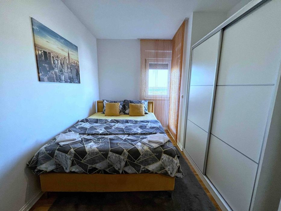 Дава се под наем Тристаен апартамент в София, Дианабад - 98 кв.м за 612 € - Снимка #6