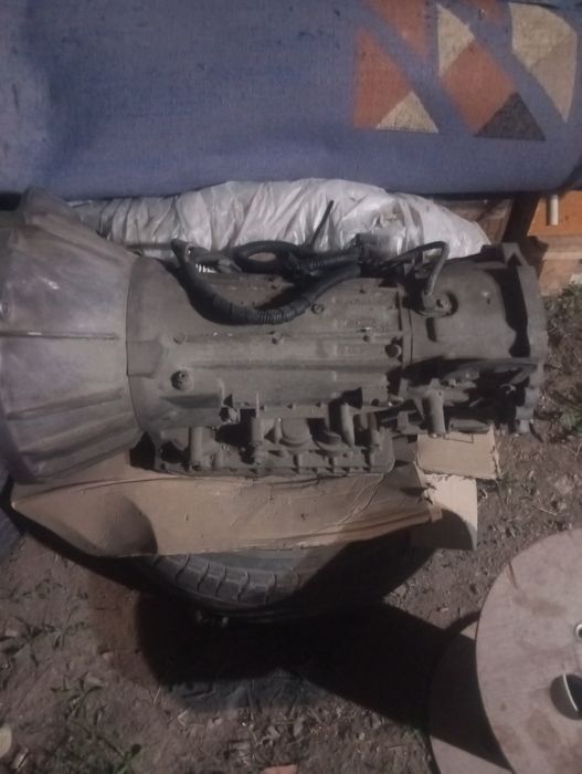 Продам коробку на машину нисан мистраль дизель 2.7