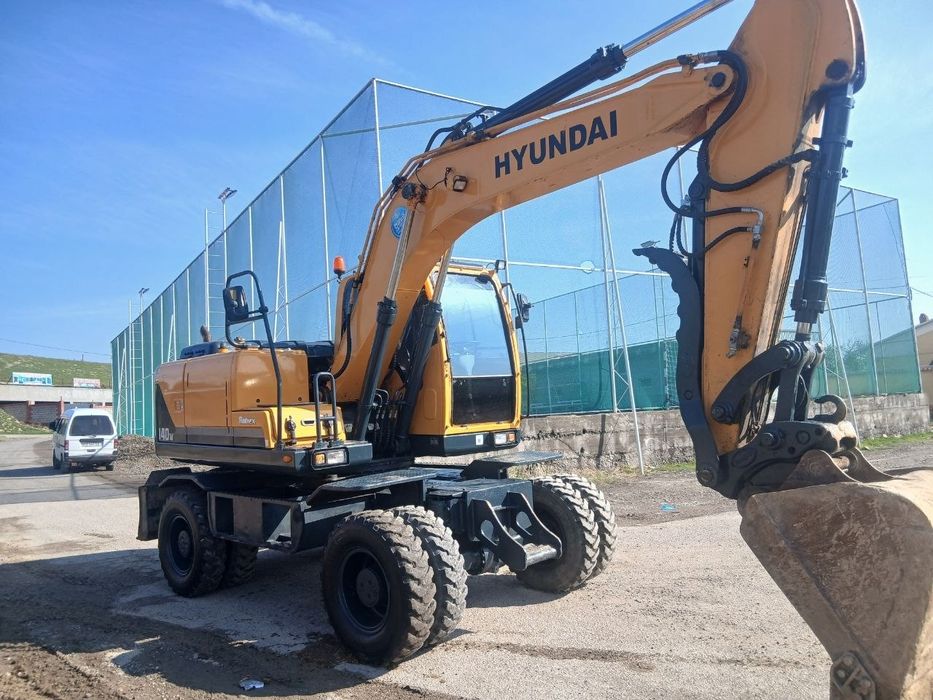 Hyundai Ekskvator w 140