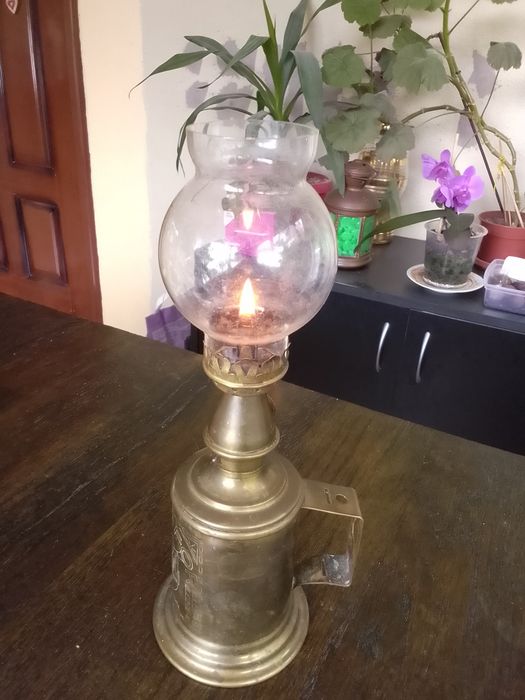 Lampa petrol clamfor