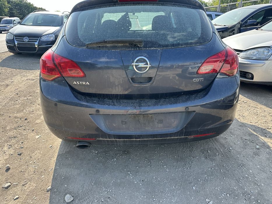 Стоп/Стопове за Опел Астра J хечбег!!!