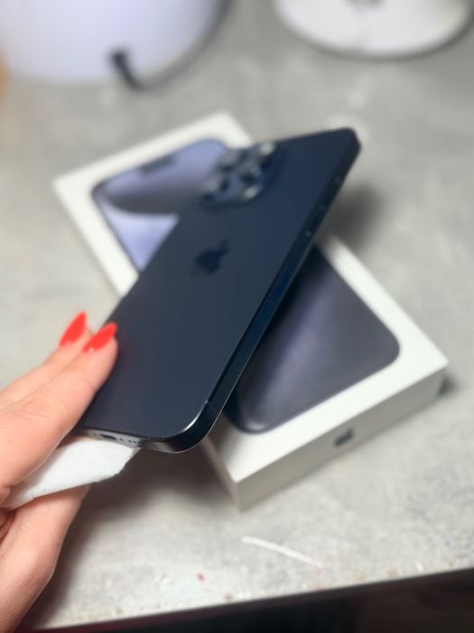 iPhone 15 – stare impecabilă, funcționează perfect!