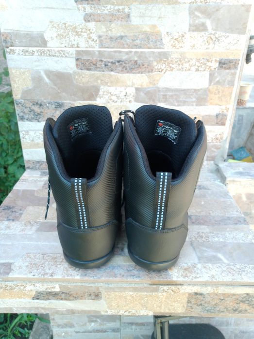 Мото боти Dainese