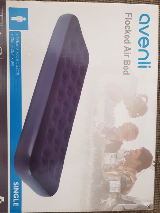 Чисто нови надуваеми душеци