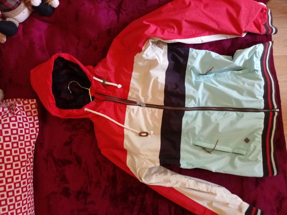 Пролетно есенно яке тип ветровка градско размер 40 на марка Woox