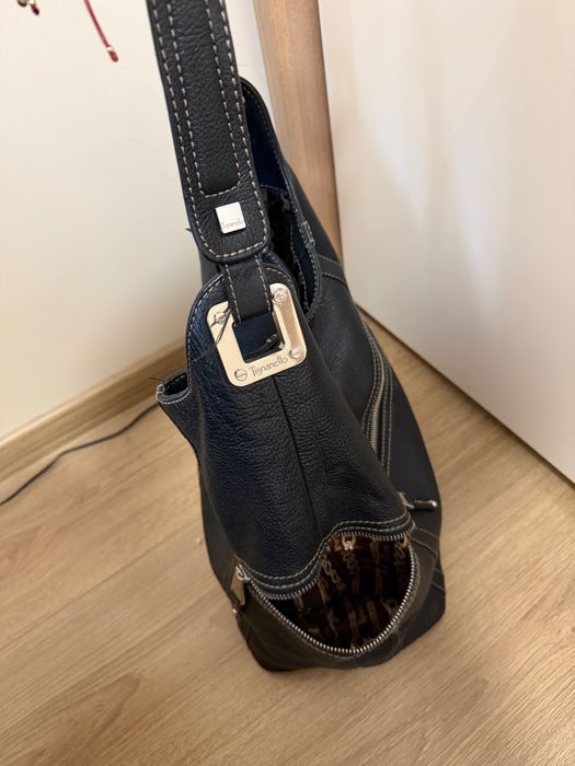 Дамска черна чанта Tignanello естествена кожа