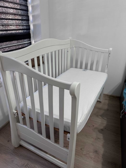 Детско Креватче + матрак +обиколки + калъфче против намокряне