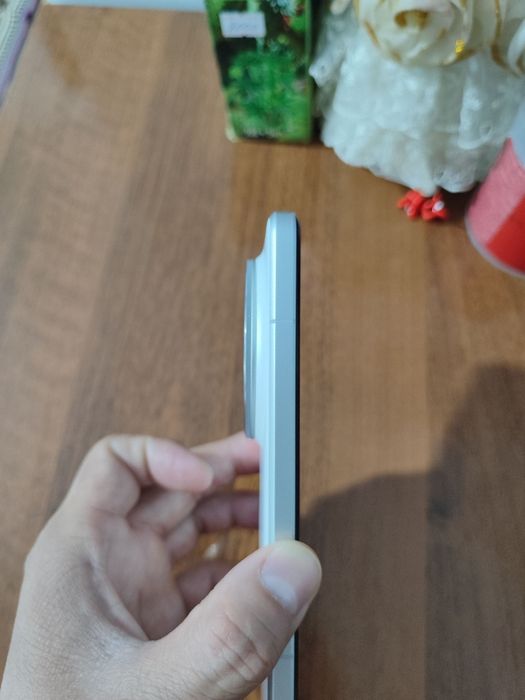 Xiaomi 15 ultra sotiladi
