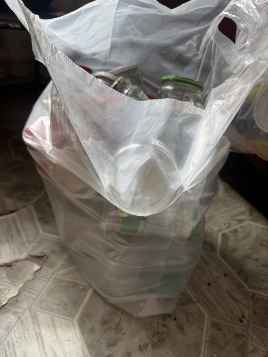 Банки стеклянные до 1 л.