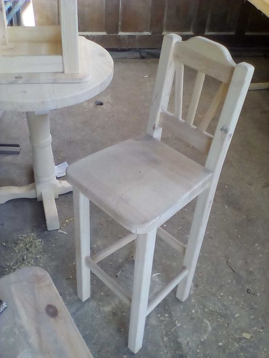 Бар столове,маси ,стлове от дърво