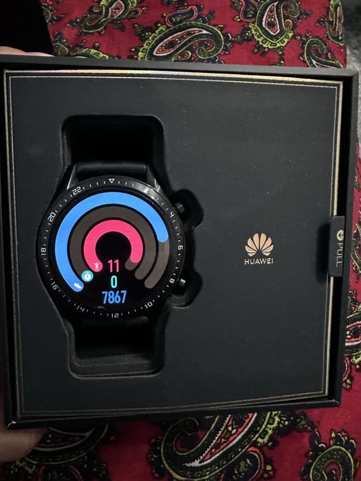 Смартчасы huawei gt2